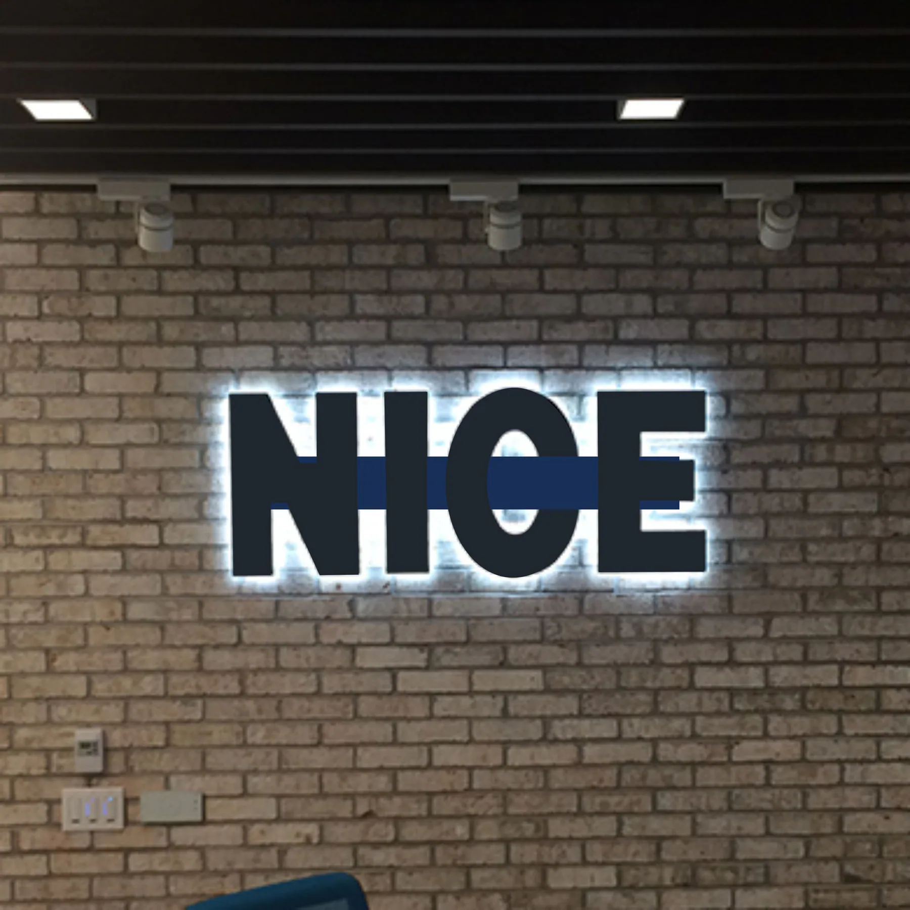 Backlit Signs view 6