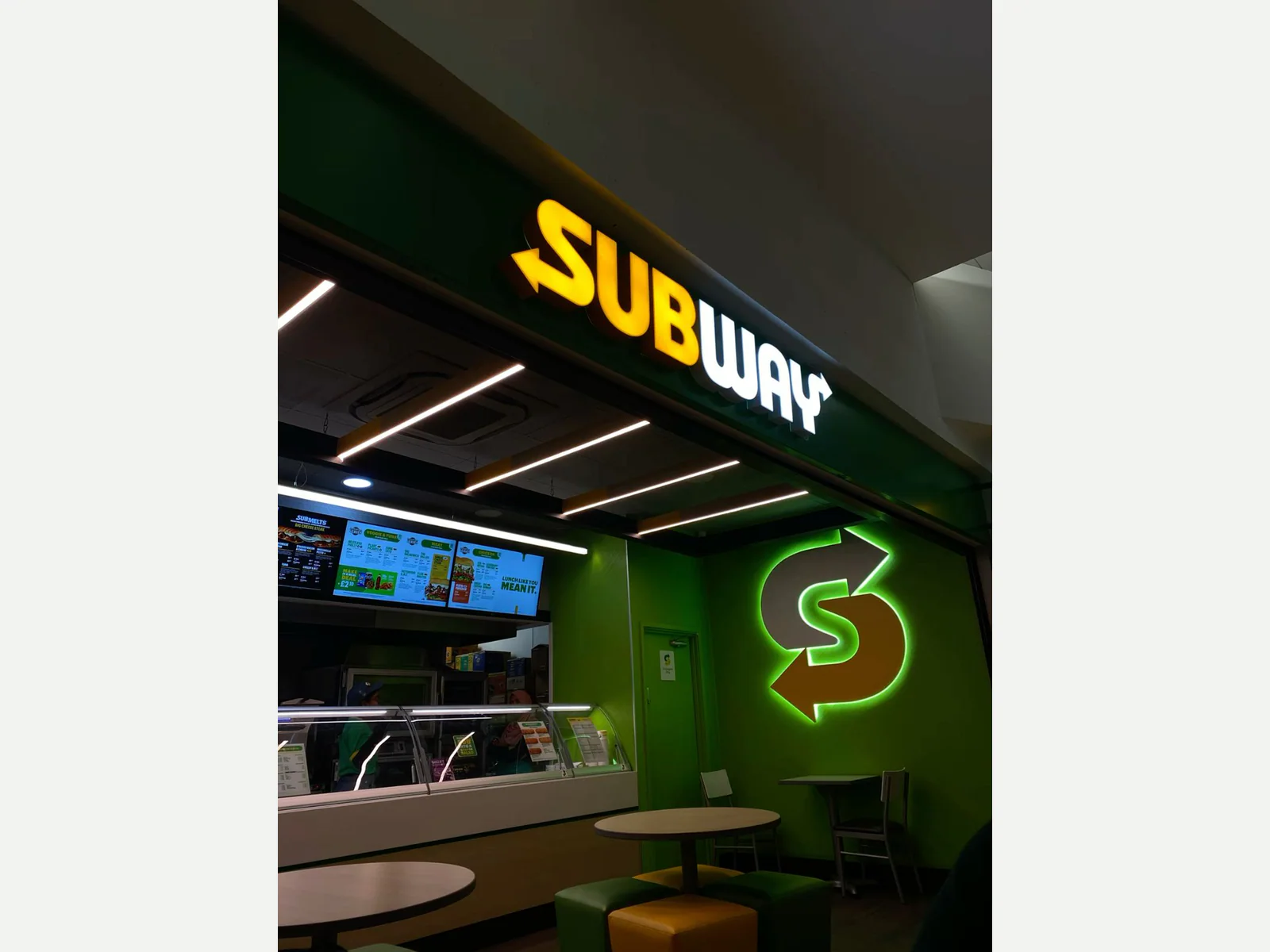 Frontlit Signs view 25