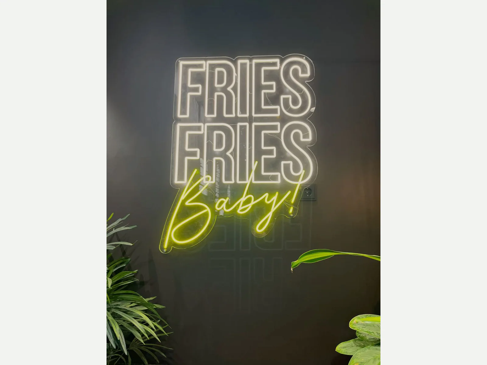 Custom LED neon project 8